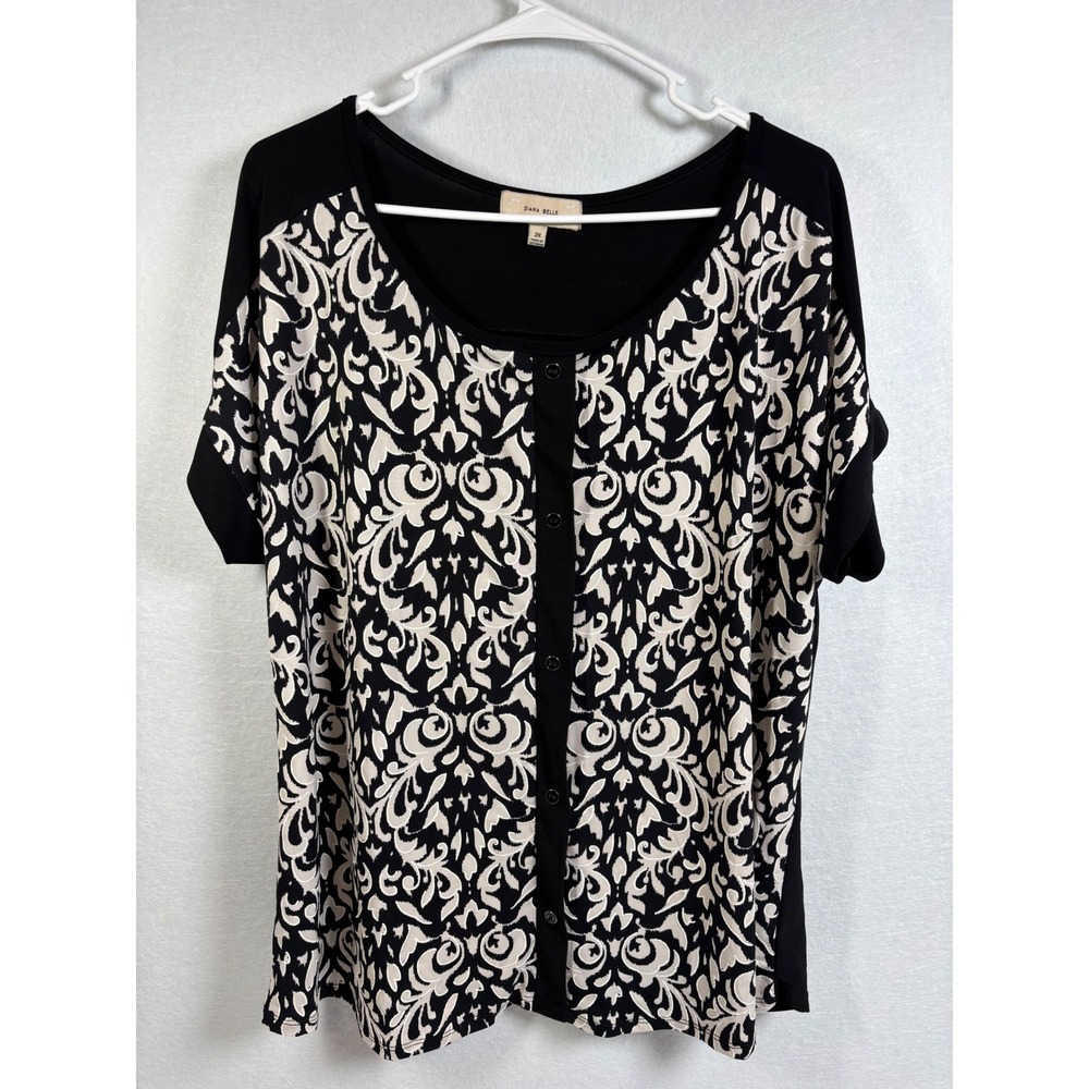 Diana Belle Top Womens 2X Black White Damask Knit Blouse Short Sleeve Preppy